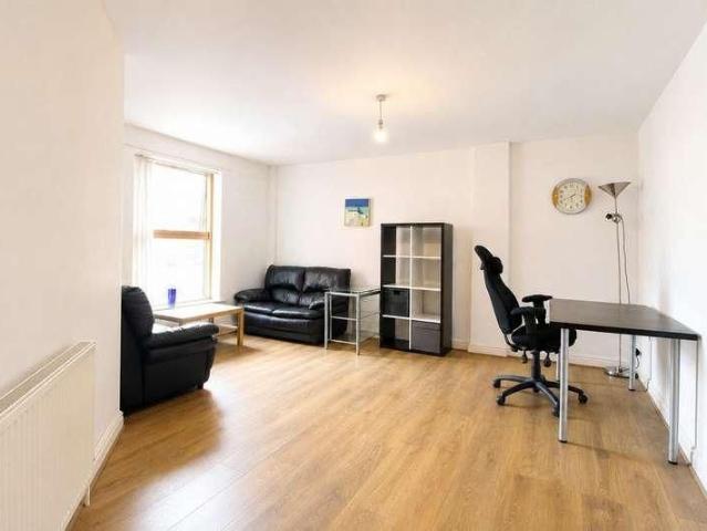 Apartment for rent in City Centre, Georgia