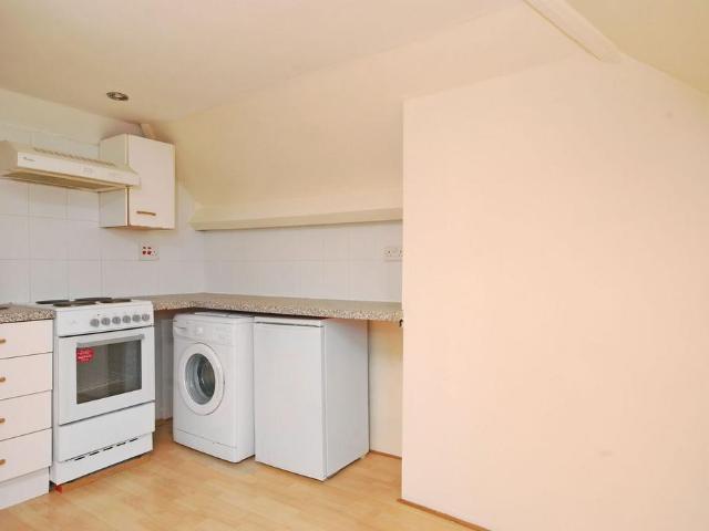 Apartment for rent in Cricklewood, Greater London