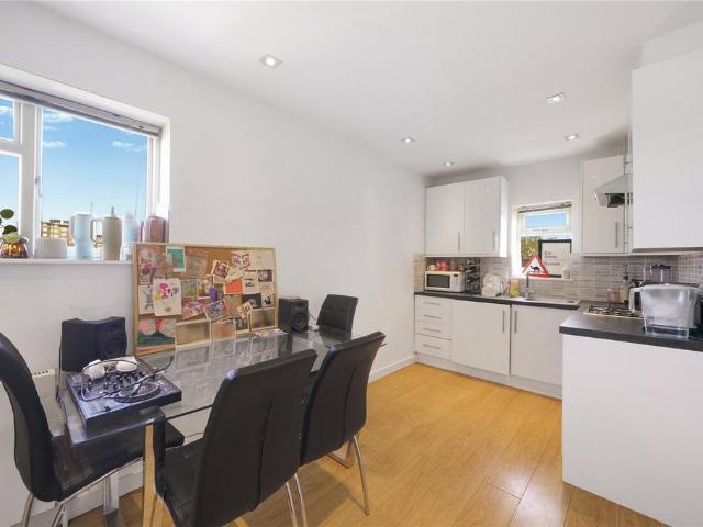 Apartment for rent in London Borough of Brent, Greater London