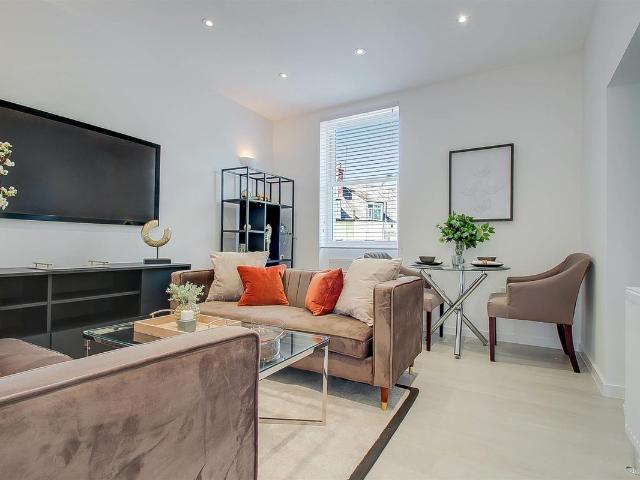Apartment for rent in Cricklewood, Greater London
