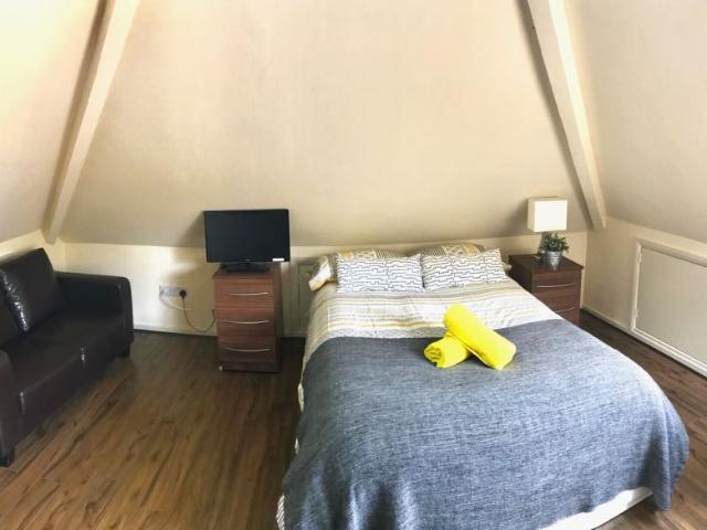 Studio for rent in London Borough of Brent, Greater London