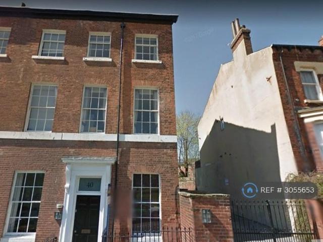 Apartment for rent in Little Woodhouse, Leeds