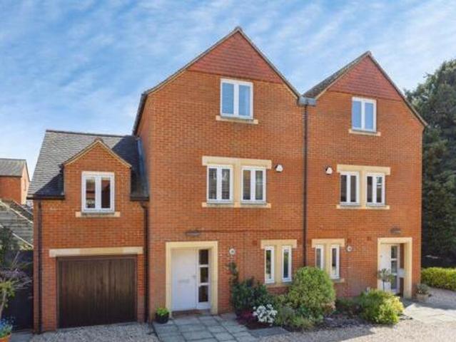 House for sale in Bolton Low Houses, Hampshire