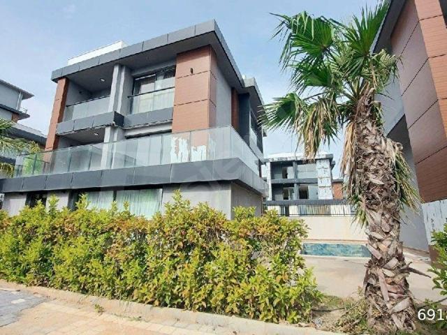 Aksu, Antalya içerisinde satılık Villa