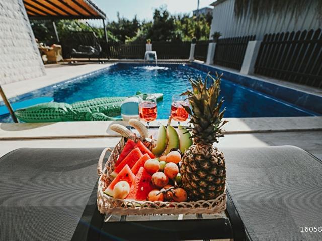 Demre, Antalya içerisinde satılık Villa
