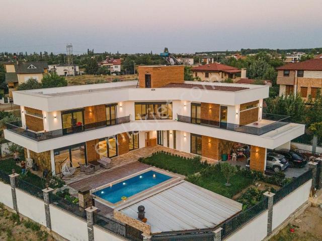 Düzlerçamı, Döşemealtı içerisinde satılık Villa