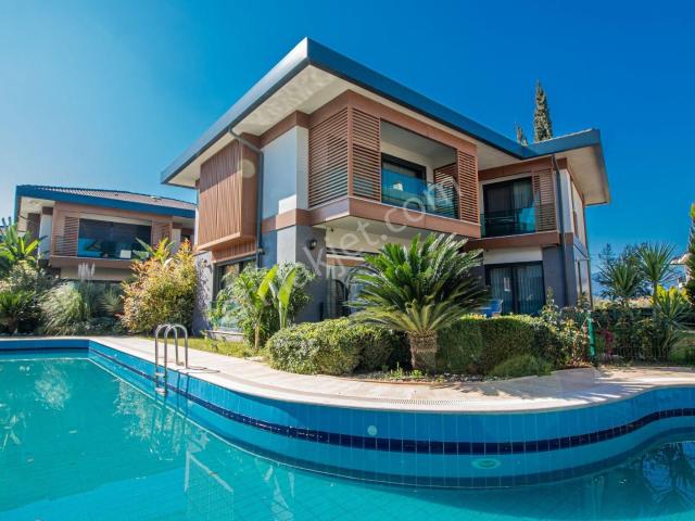 Döşemealti, Antalya içerisinde satılık Villa
