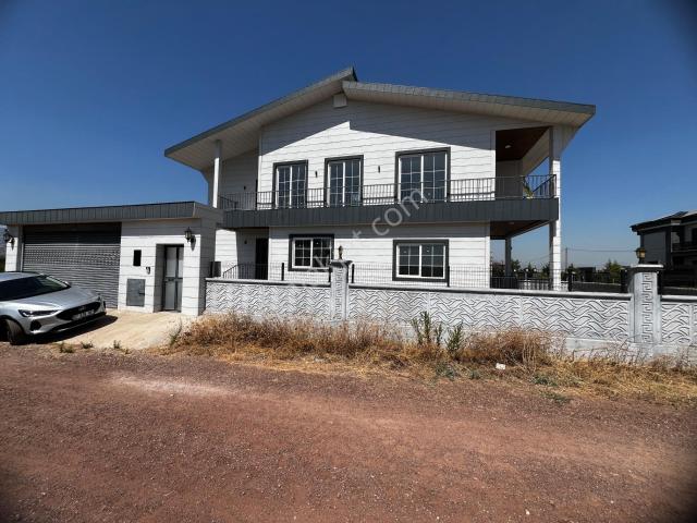 Yeniköy, Döşemealtı içerisinde satılık Villa