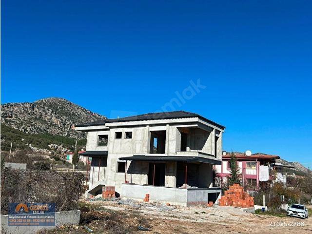 Döşemealti, Antalya içerisinde satılık Villa