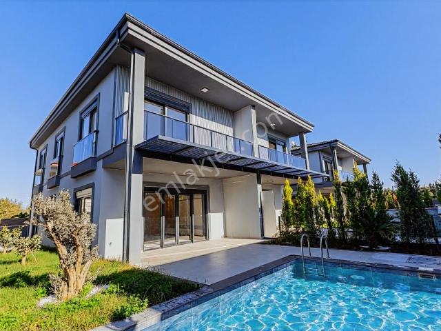 Kepez, Antalya içerisinde satılık Villa