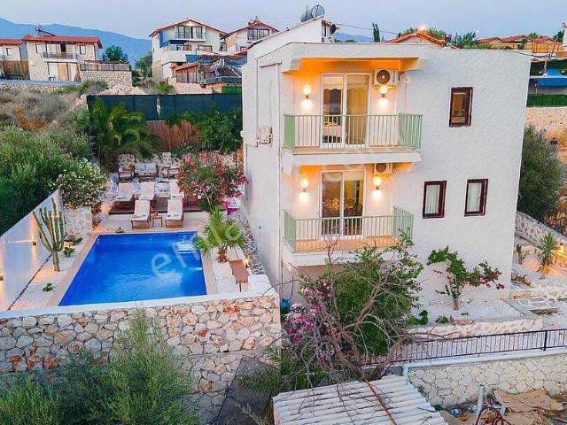 Kaş, Antalya içerisinde satılık Villa
