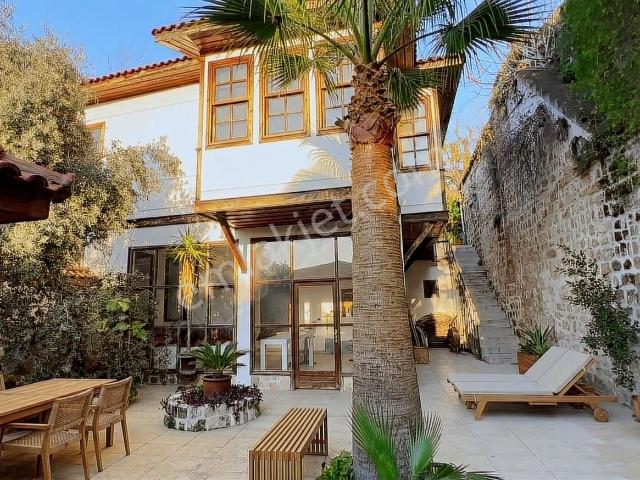 Muratpaşa, Antalya içerisinde satılık Villa