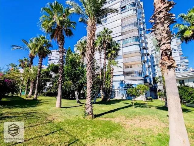 Antalya, Muratpaşa içerisinde satılık mülk