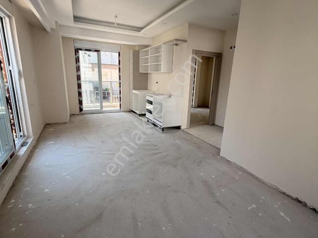 Antalya, Muratpaşa içerisinde satılık mülk