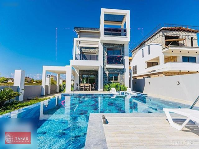 Antalya içerisinde satılık Villa