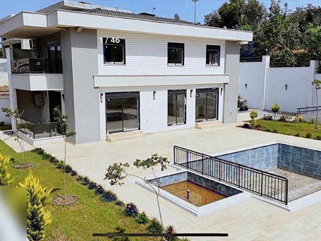 Antalya içerisinde satılık Villa