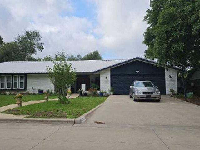 House for sale in Temple Bar Marina, Texas