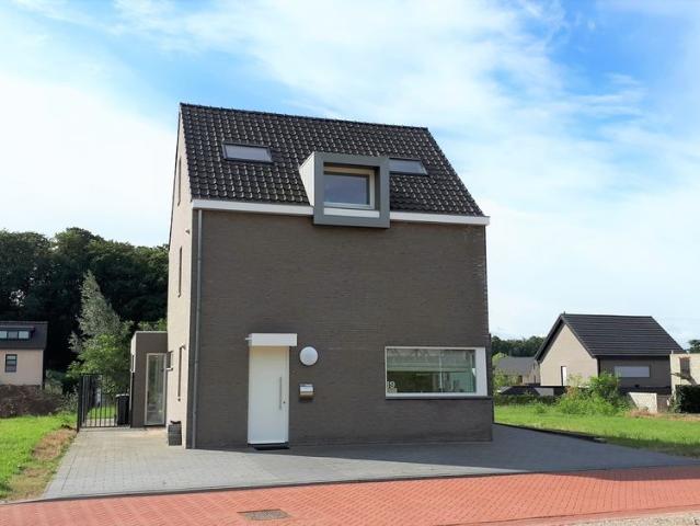 Woning te huur in Nuth, Limburg