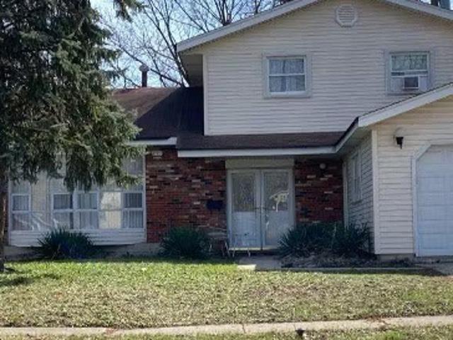 House for sale in Country Club Hills, Illinois