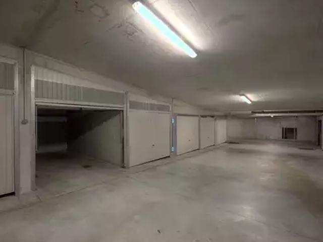 Garage location à Le Ponteil, Antibes