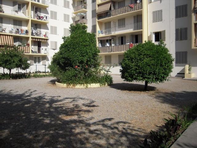 Chambre location à Grasse, Antibes