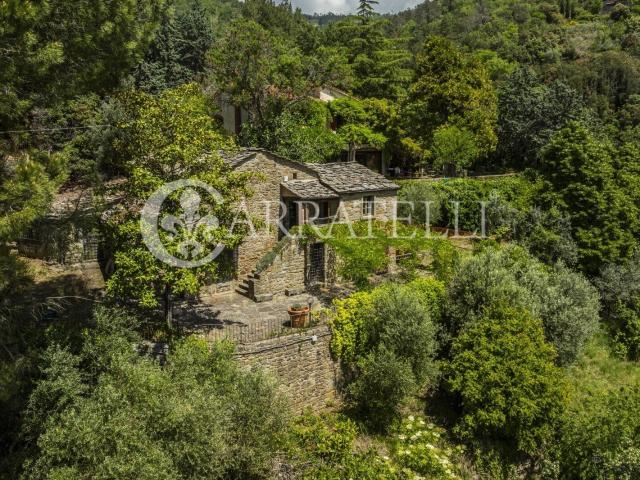 Casa in vendita a Cortona, Toscana