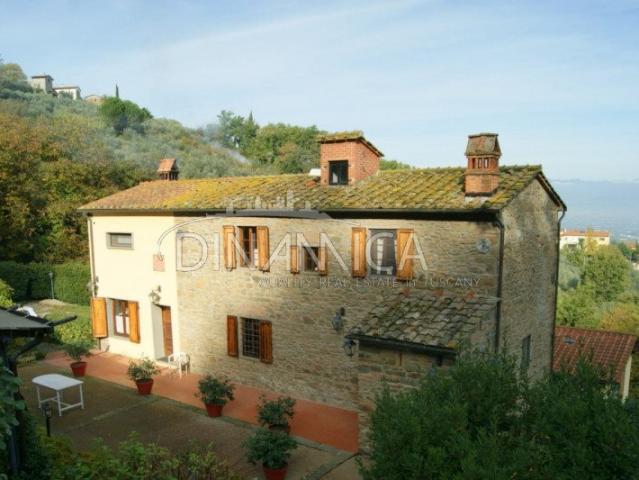 Casa in vendita a Quarrata, Toscana