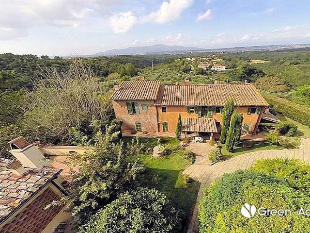 Casa in vendita a Pontedera, Toscana