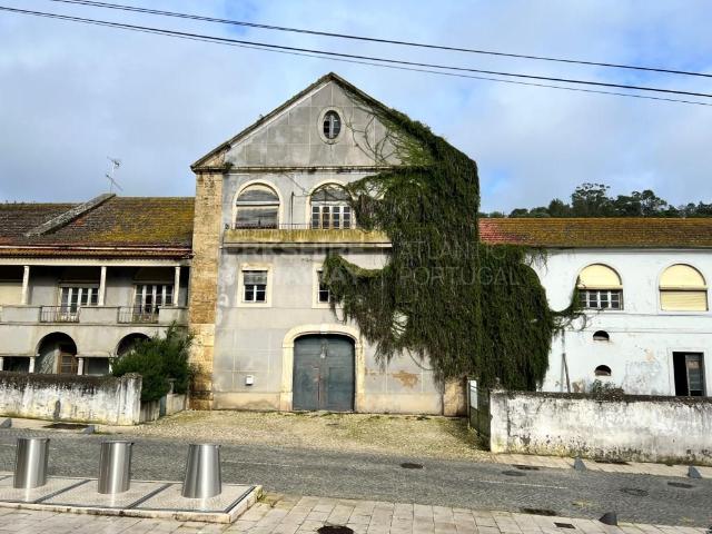 Vivenda venda em Alenquer (Santo Estêvão e Triana), Alenquer