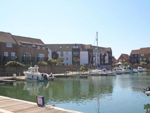 House for sale in Sovereign Harbour, Eastbourne
