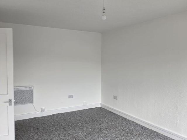 Apartment for rent in Greenock, Scotland