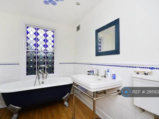 House for rent in Old Ford, Bow