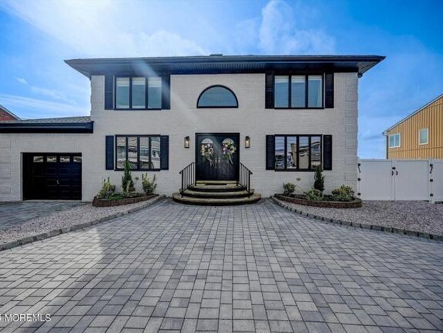 House for sale in Toms River