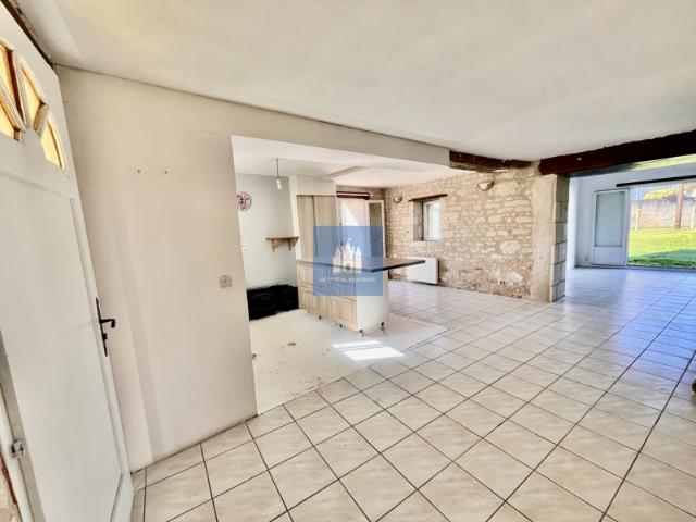 Maison vente à Saumur, Antoigné