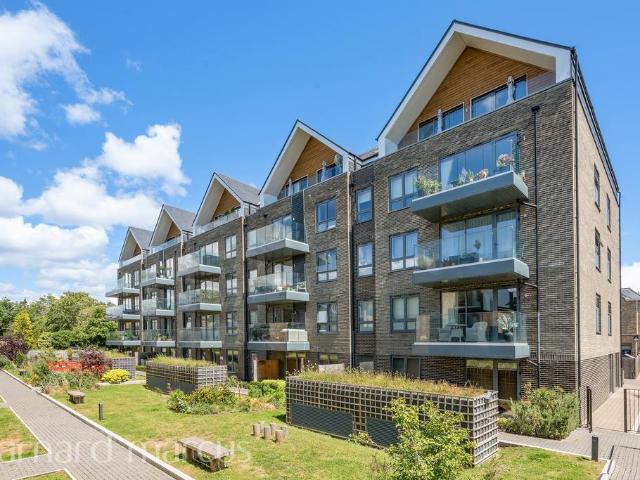 Apartment for rent in Surbiton, Greater London