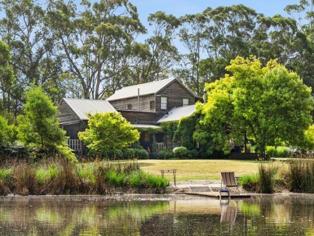 House for sale in Trentham East, Victoria