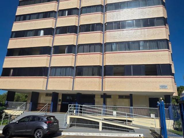 Apartamento venda em Região Geográfica Imediata do Distrito Federal, Região Integrada de Desenvolvimento do Distrito Federal e Entorno