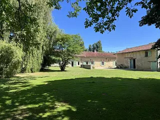 Maison vente à Antonne-et-Trigonant, Dordogne