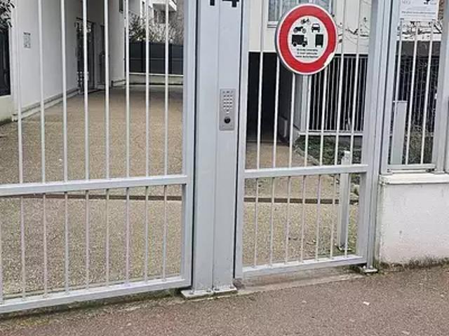 Garage vente à Antony