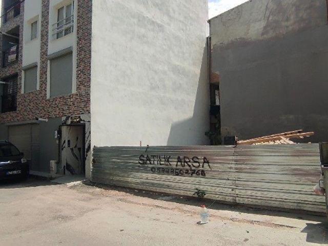 Karabağlar, İzmir içerisinde satılık Arsa