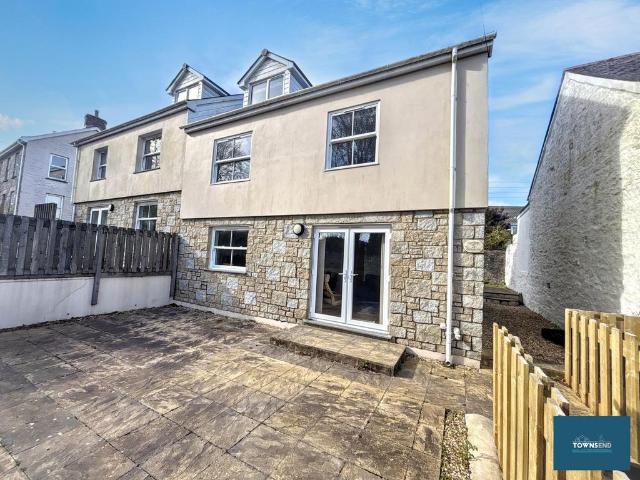 House for rent in Longdowns, Cornwall