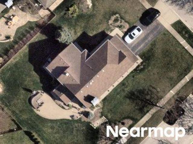 House for sale in Bartlett