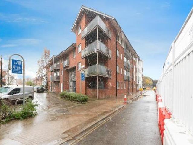 House for sale in Feckenham, City Of Bristol