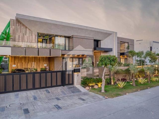 House for sale in لاہور, لاہور ڈویژن