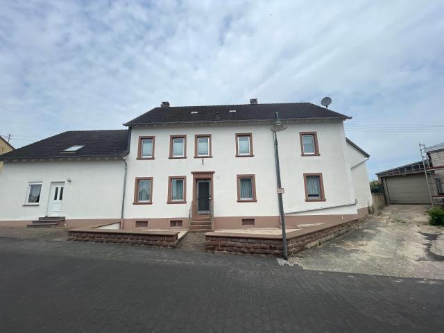 Villa kaufen in Binsfeld, Rheinland-Pfalz