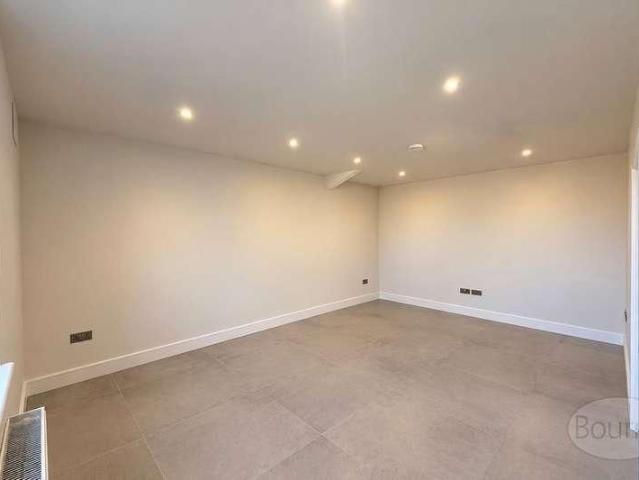 House for rent in Cobham, Elmbridge
