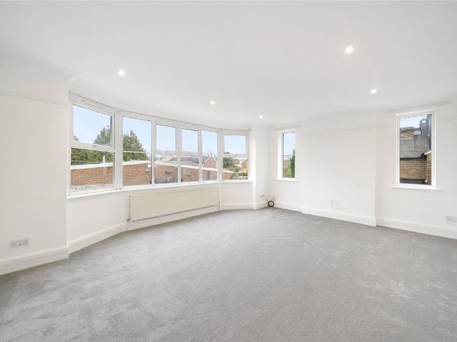 House for rent in Cobham, Elmbridge