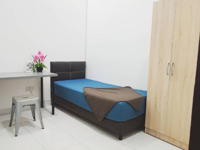 Room for rent in Sendayan Village, Negeri Sembilan