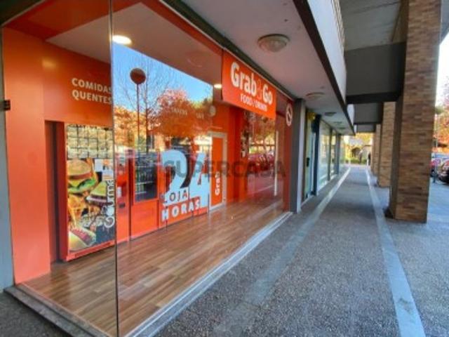 Armazém venda em Vila Nova De Famalicão