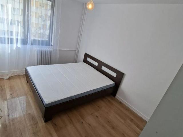 Apartament închirieri